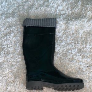 Black rain boots
